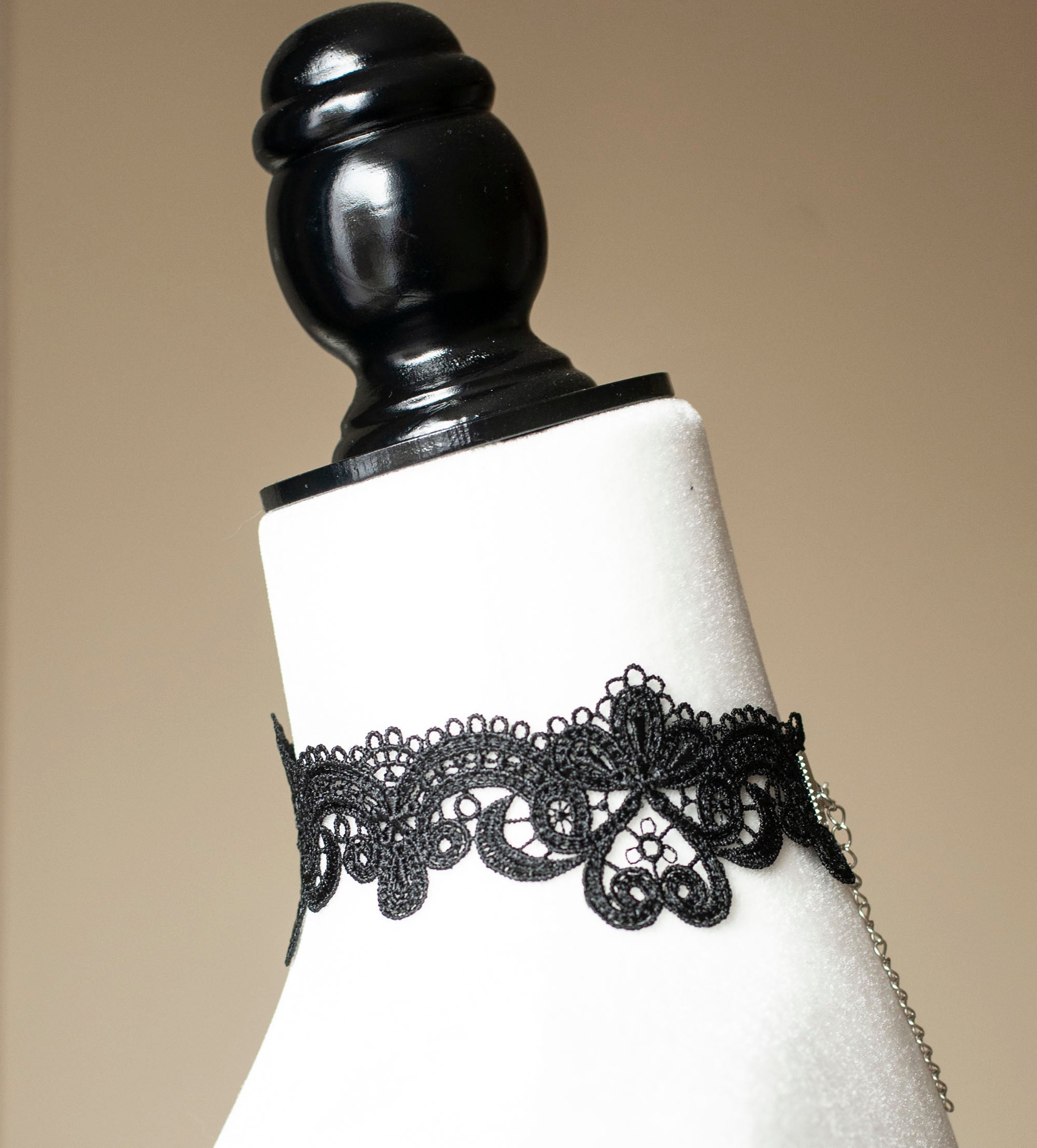 Lace choker shop