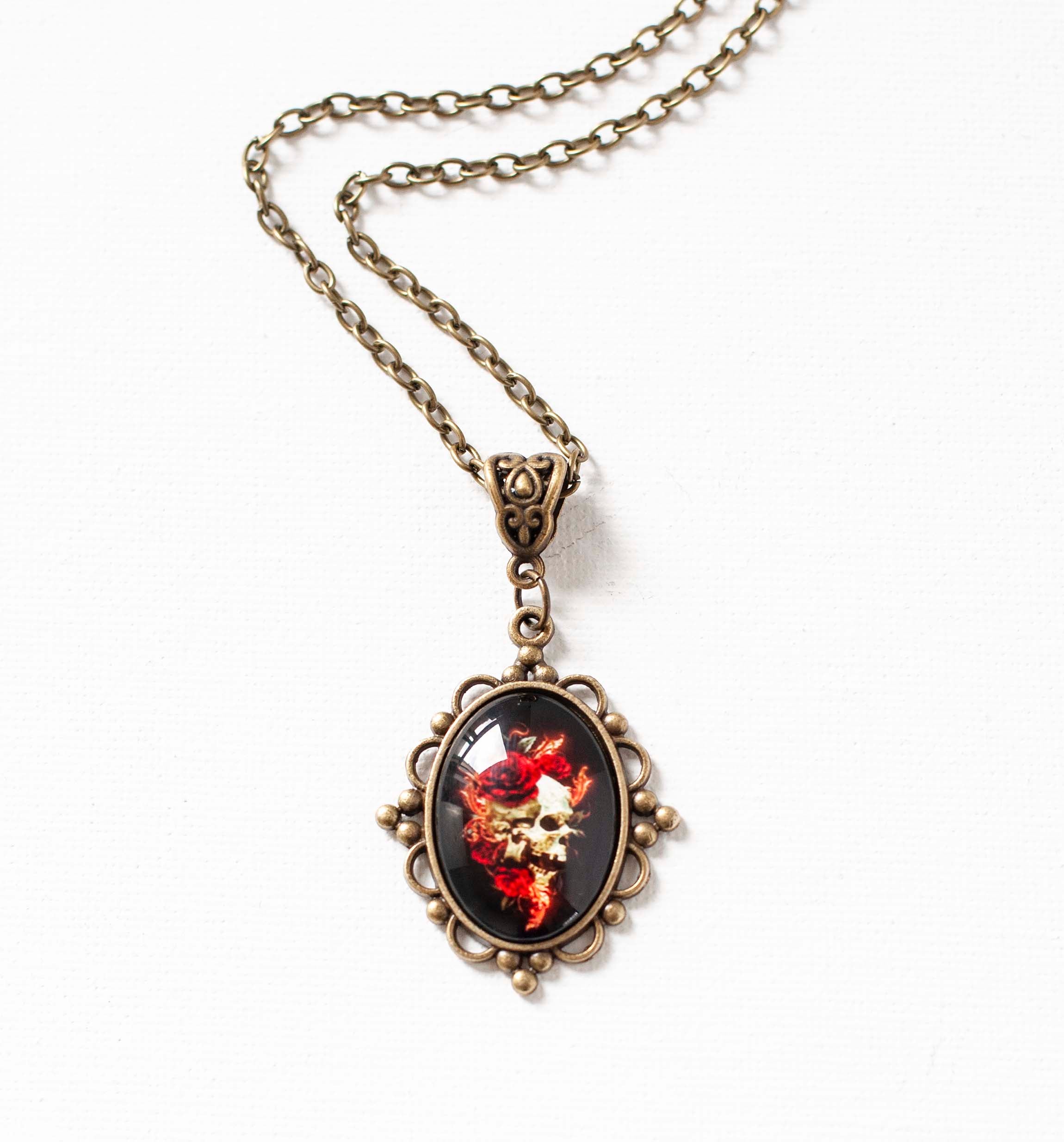 Gothic necklace with Skull and Roses pendant