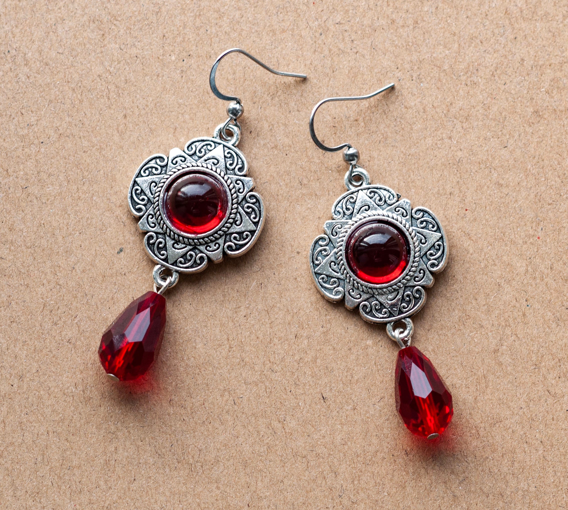 Earring red shop